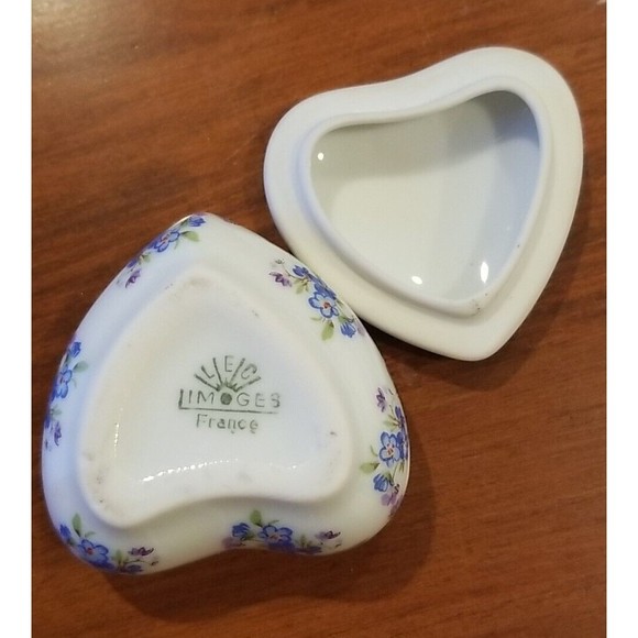 Limoges LEC Fine Blue Flower Heart Shape Valentine Old French France Trinket Box - Picture 12 of 16